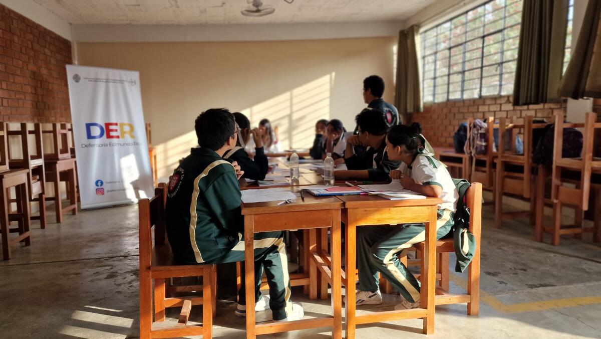 Defensoria Edmundo Rice workshop with students
